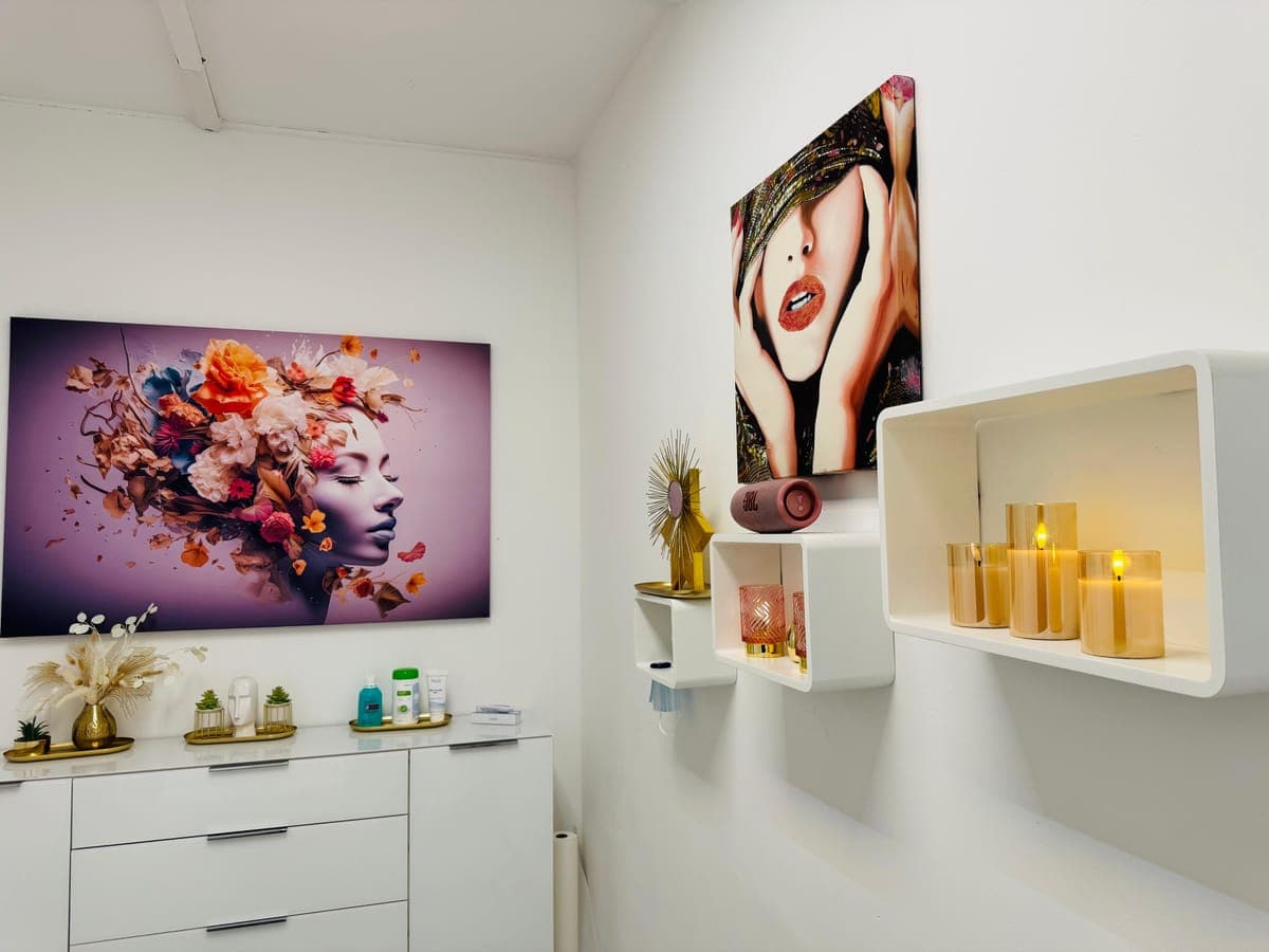Brow- & Lashlifting - Impression 2 aus dem Striking Beautiful Studio