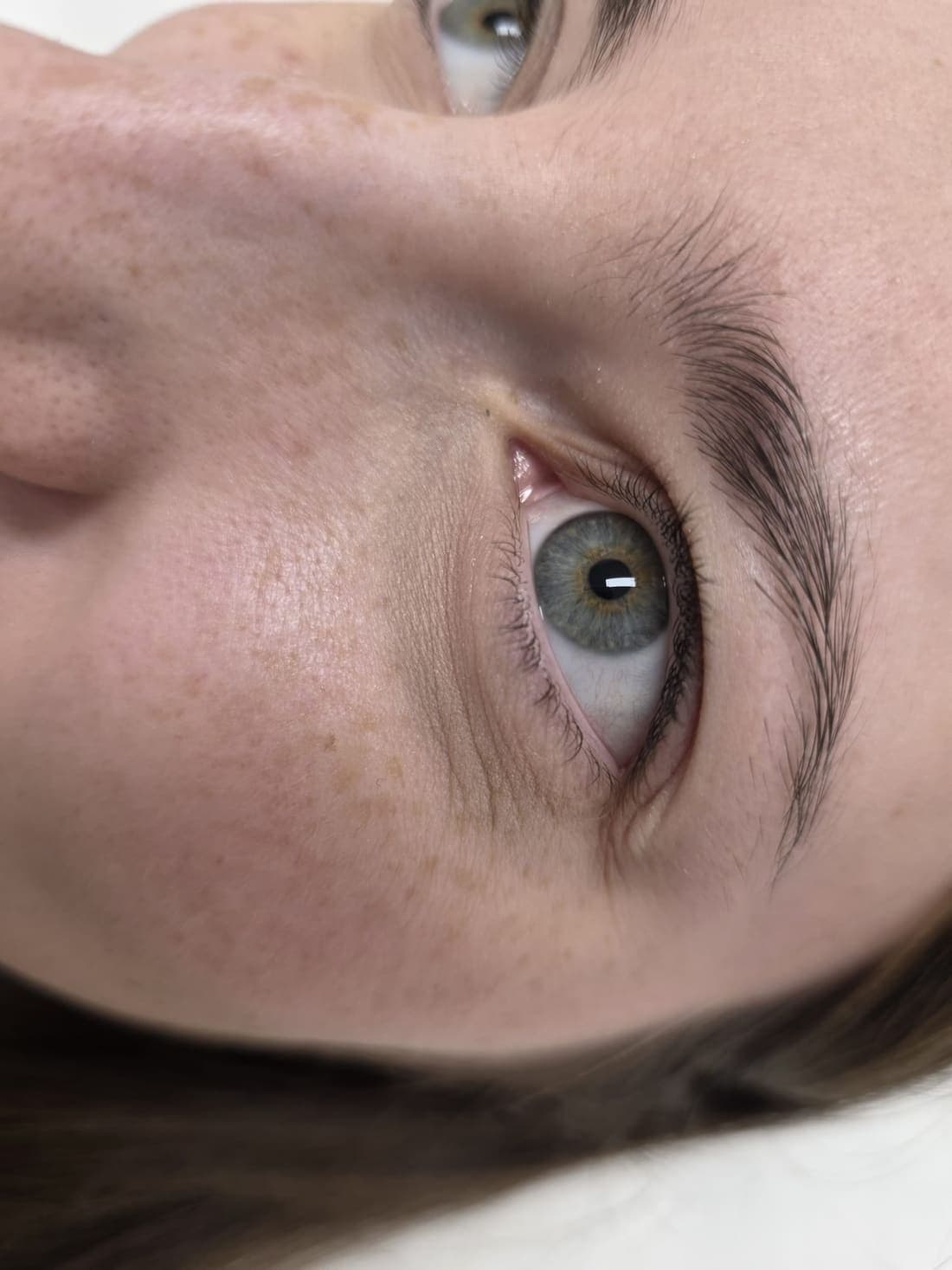 Brow- & Lashlifting - echtes Behandlungsergebnis 3